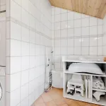Feriehus 2 Bedroom Cozy In *