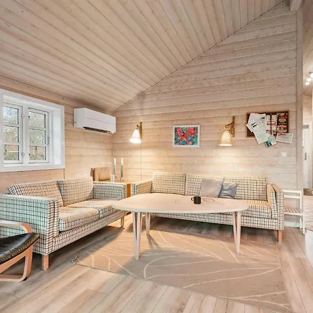 Holiday home 2 Bedroom Cozy In *