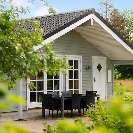 2 Bedroom Cozy In Feriehus