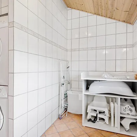 Σπίτι διακοπών 2 Bedroom Cozy In *